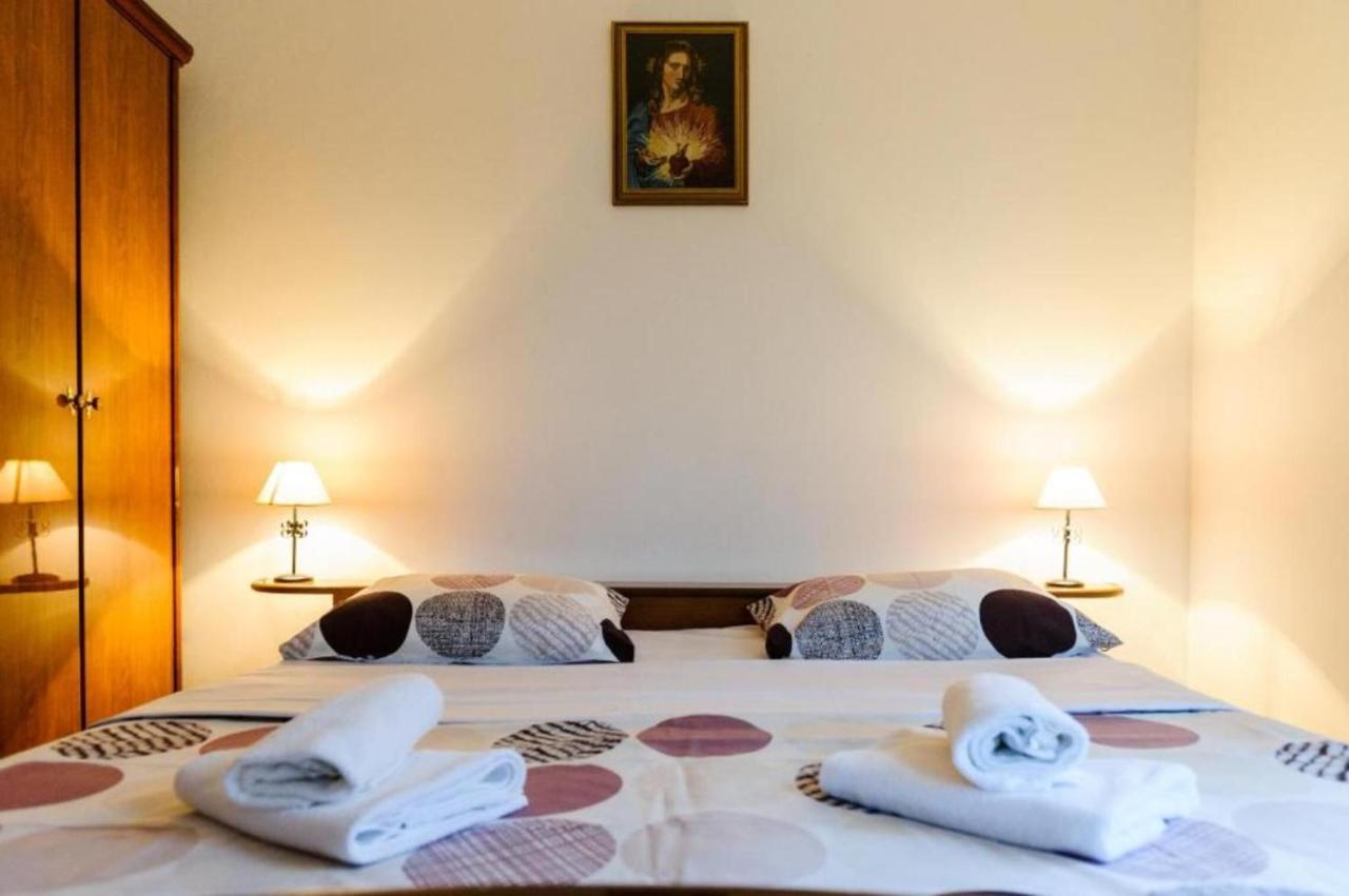 Cartolina Di Mare Apartment Podstrana Bagian luar foto