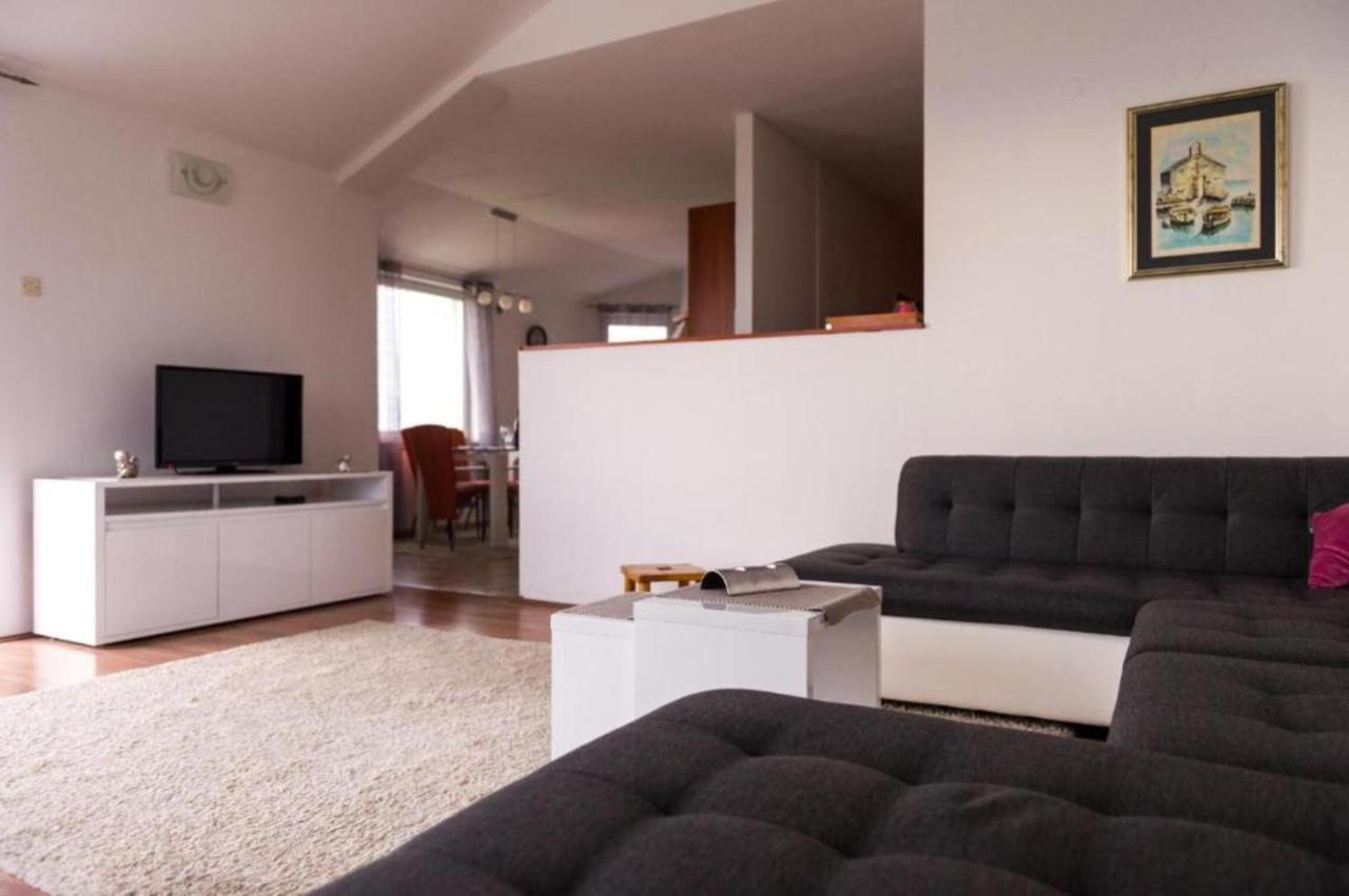 Cartolina Di Mare Apartment Podstrana Bagian luar foto