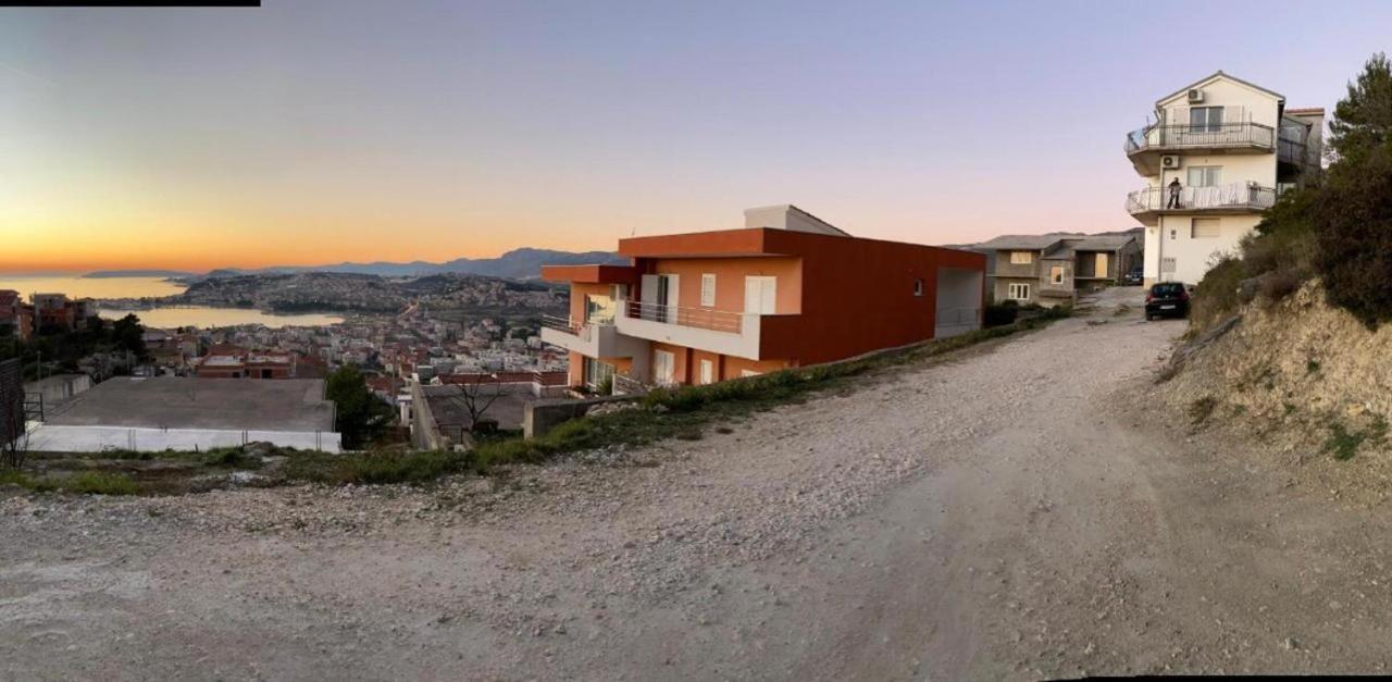 Cartolina Di Mare Apartment Podstrana Bagian luar foto