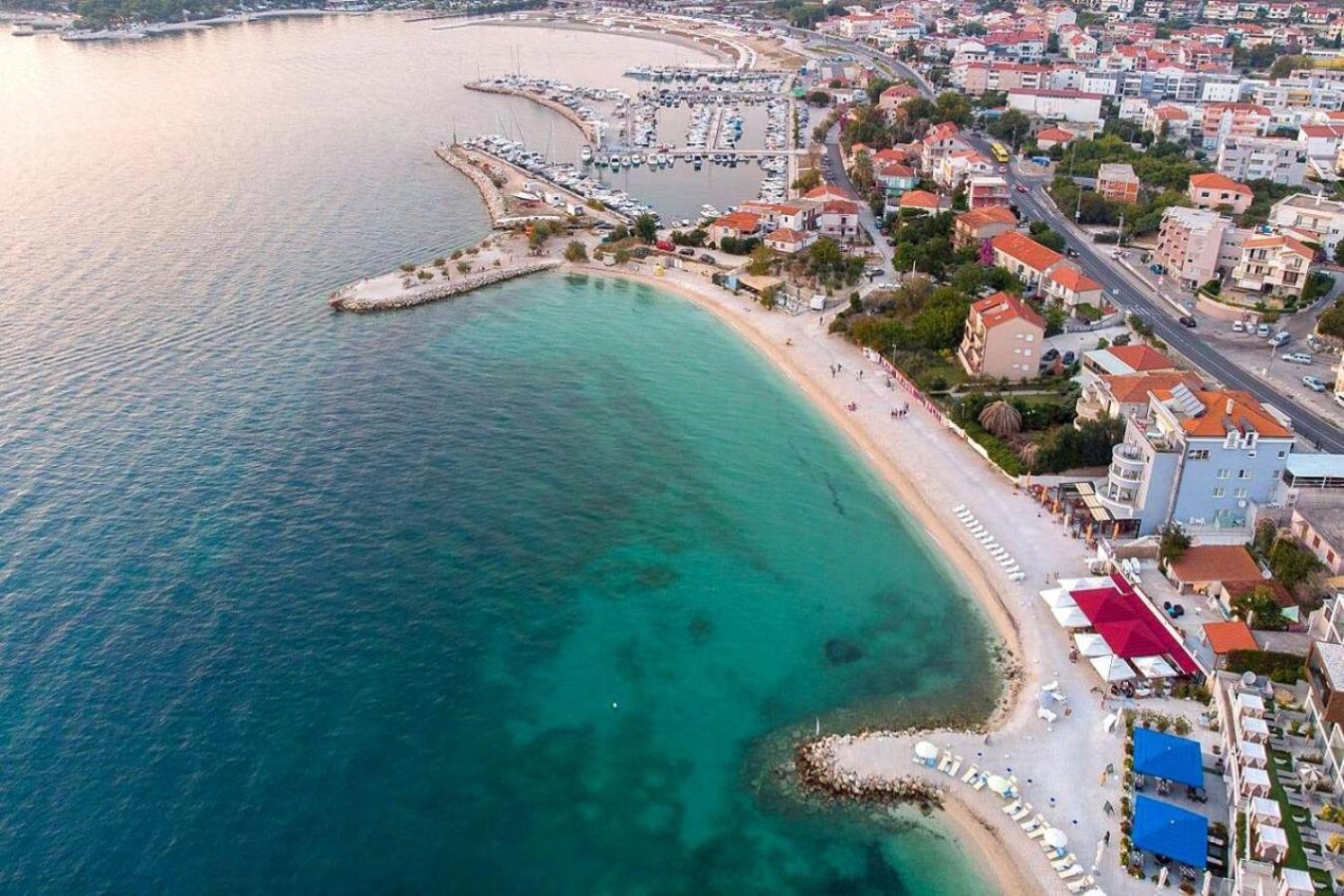 Cartolina Di Mare Apartment Podstrana Bagian luar foto